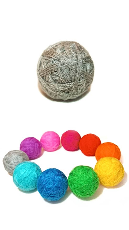 Yarn Rattle Ball Cat Toy