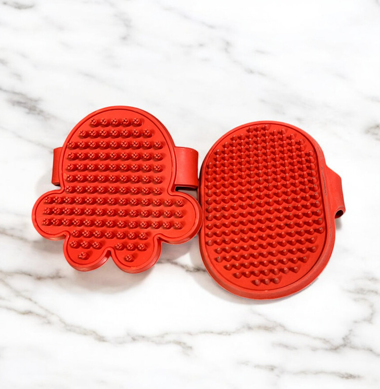 Silicone Hand Bath & Massage Brush for Pet